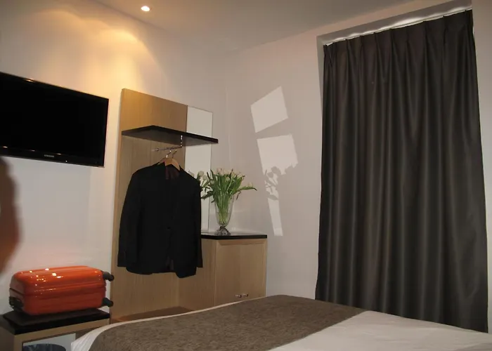 Source Hotel